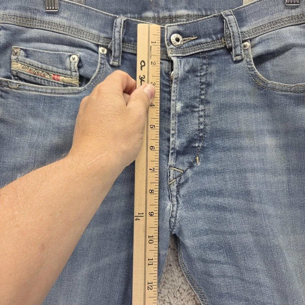Diesel Jeans Mens 31x32 Blue Tepphar Slim Carrot Button Fly Distressed 0860K